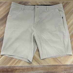 Vuori Men's Light Tan Flat Front Shorts